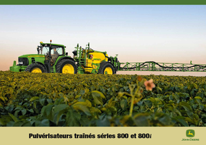 ट्रेल्ड फील्ड स्प्रेयर John Deere 832 i