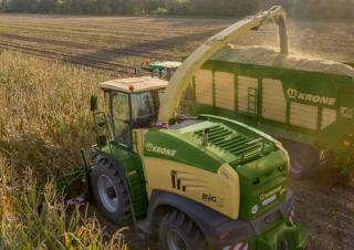 2WD फोरेज हार्वेस्टर Krone BiG X 630