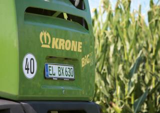 2WD फोरेज हार्वेस्टर Krone BiG X 630