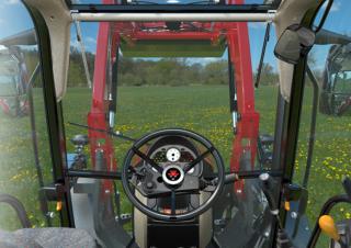 2WD ट्रैक्टर Massey Ferguson MF 4709 M 