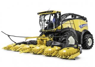 4WD फोरेज हार्वेस्टर New Holland FR 650 