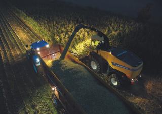 4WD फोरेज हार्वेस्टर New Holland FR 850