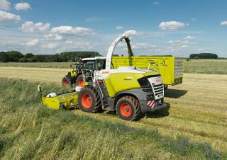 4WD फोरेज हार्वेस्टर Claas Jaguar 990