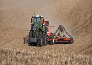 4WD ट्रैक्टर Fendt 1046 Vario ProfiPlus