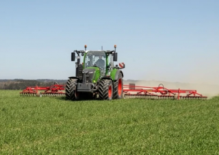 4WD ट्रैक्टर Fendt 312 Vario Power 