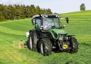 ट्रैक ट्रैक्टर DEUTZ-FAHR 5090.4 D LS