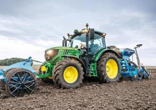 4WD ट्रैक्टर John Deere 6130R