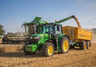 4WD ट्रैक्टर John Deere 6140M 