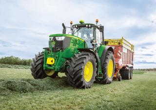 4WD ट्रैक्टर John Deere 6175M