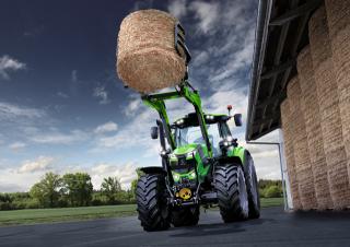 4WD ट्रैक्टर DEUTZ-FAHR 6215 Agrotron RCShift 