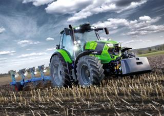 4WD ट्रैक्टर DEUTZ-FAHR 6215 Agrotron RCShift 