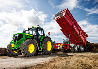 4WD ट्रैक्टर John Deere 6M 240  