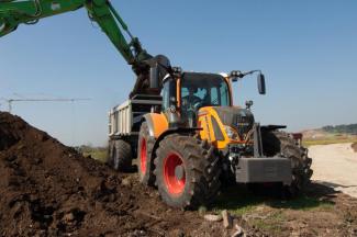 4WD ट्रैक्टर Fendt 724 Vario Power