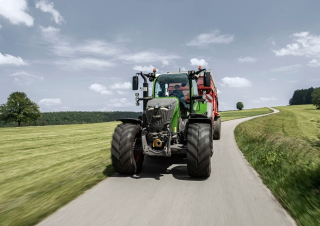 4WD ट्रैक्टर Fendt 728 Vario Power 