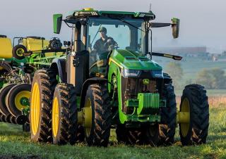 4WD ट्रैक्टर John Deere 8R 340 
