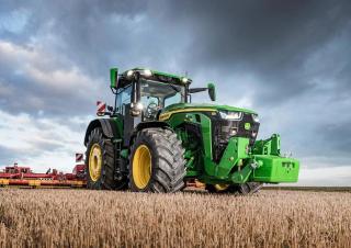 4WD ट्रैक्टर John Deere 8R 410  
