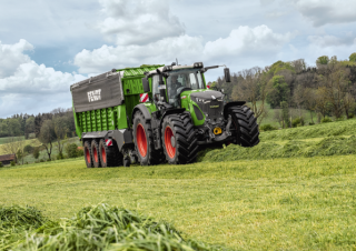4WD ट्रैक्टर Fendt 930 Vario Power