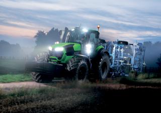 4WD ट्रैक्टर DEUTZ-FAHR 9340 Agrotron TTV