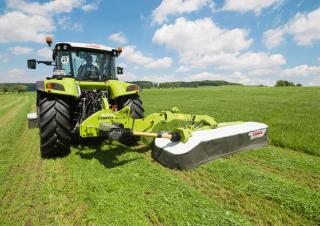 4WD ट्रैक्टर Claas Arion 450