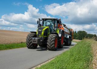 4WD ट्रैक्टर Claas Axion 950