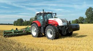 4WD ट्रैक्टर Steyr CVT 6145 Basis
