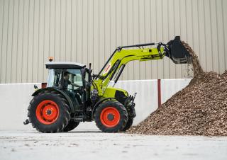 4WD ट्रैक्टर Claas Elios 210