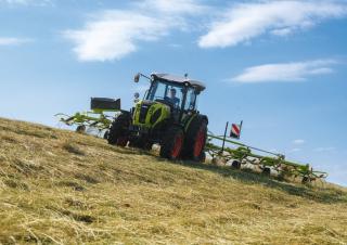 4WD ट्रैक्टर Claas Elios 2.75 Comfort