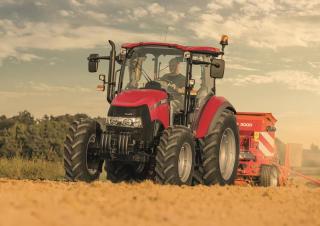 4WD ट्रैक्टर Case IH Farmall 115 C Hilo HD
