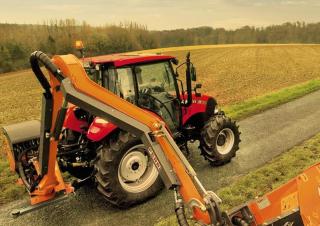 4WD ट्रैक्टर Case IH Farmall 85 C