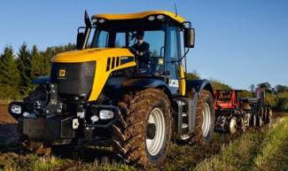 4WD ट्रैक्टर JCB Fastrac 3230-65 Plus