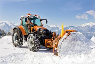 4WD ट्रैक्टर Lindner Geotrac 124