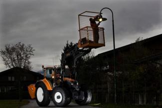 4WD ट्रैक्टर Lindner Geotrac 124