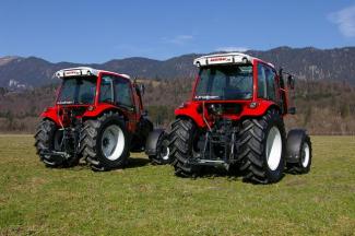 4WD ट्रैक्टर Lindner Geotrac 84