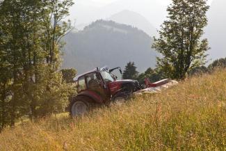 4WD ट्रैक्टर Lindner Geotrac 84