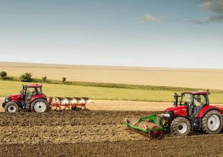4WD ट्रैक्टर Case IH Luxxum 120 Basis