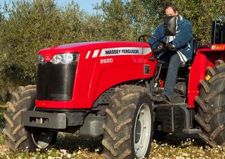 4WD ट्रैक्टर Massey Ferguson MF 2620 Xtra