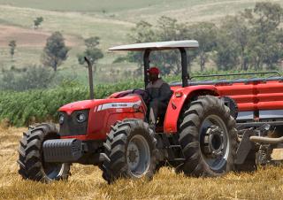 4WD ट्रैक्टर Massey Ferguson MF 460 Xtra