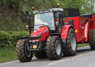 4WD ट्रैक्टर Massey Ferguson MF 5420-4 Lader