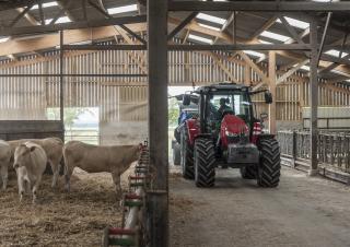 4WD ट्रैक्टर Massey Ferguson MF 5713SL