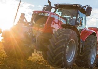 4WD ट्रैक्टर Massey Ferguson MF 7720 S