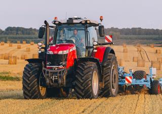 4WD ट्रैक्टर Massey Ferguson MF 8732 S 