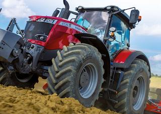 4WD ट्रैक्टर Massey Ferguson MF 8732 S
