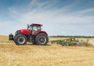 4WD ट्रैक्टर Case IH Optum 300 CVX Basis