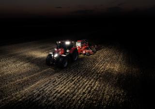 4WD ट्रैक्टर Case IH Optum 300 CVX Basis