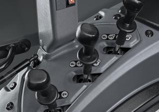 4WD ट्रैक्टर Zetor Proxima Plus 110
