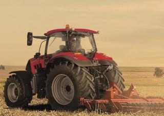 4WD ट्रैक्टर Case IH Puma 140