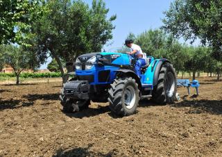 4WD ट्रैक्टर Landini Rex DT 4-100V