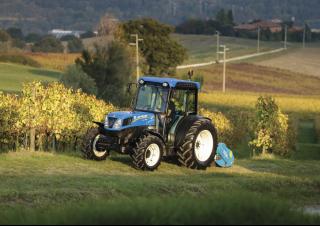 4WD ट्रैक्टर New Holland T 4.105 LP