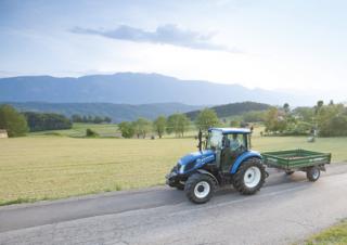 4WD ट्रैक्टर New Holland T 4.75