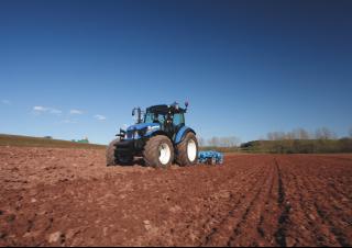 4WD ट्रैक्टर New Holland T 4.95
